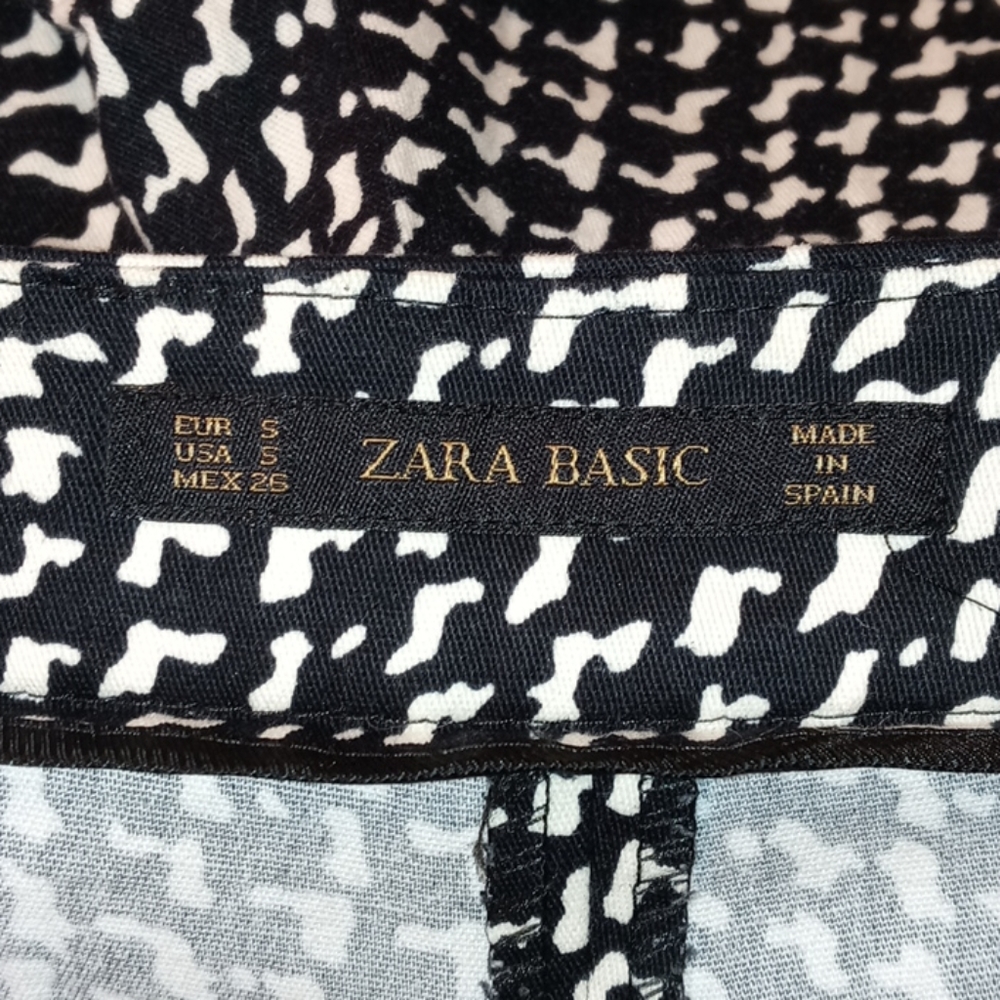 Zara Basic Black White Geometric Pants. - image 6